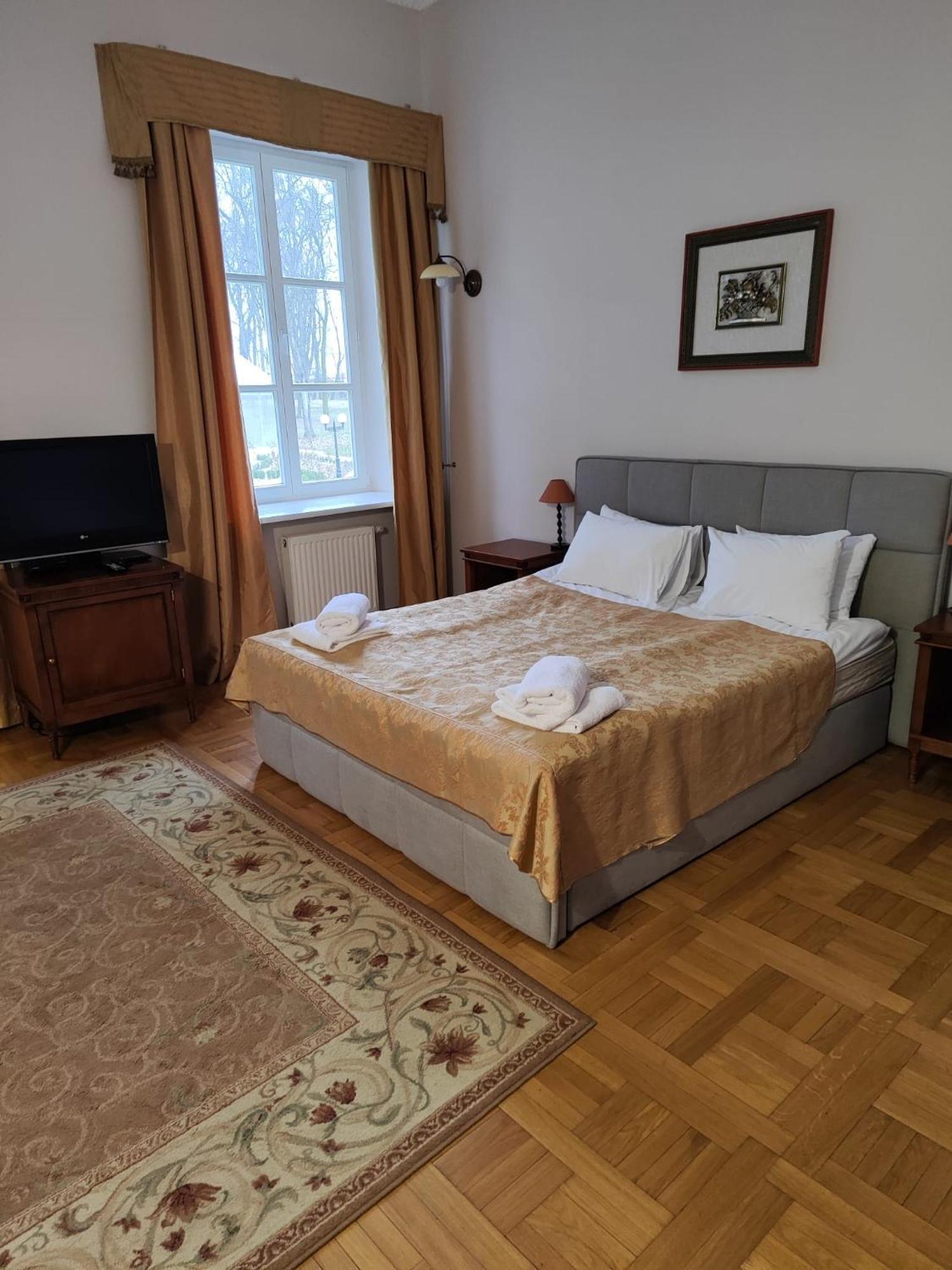 Palac Chojnata Wola Chojnata Dış mekan fotoğraf